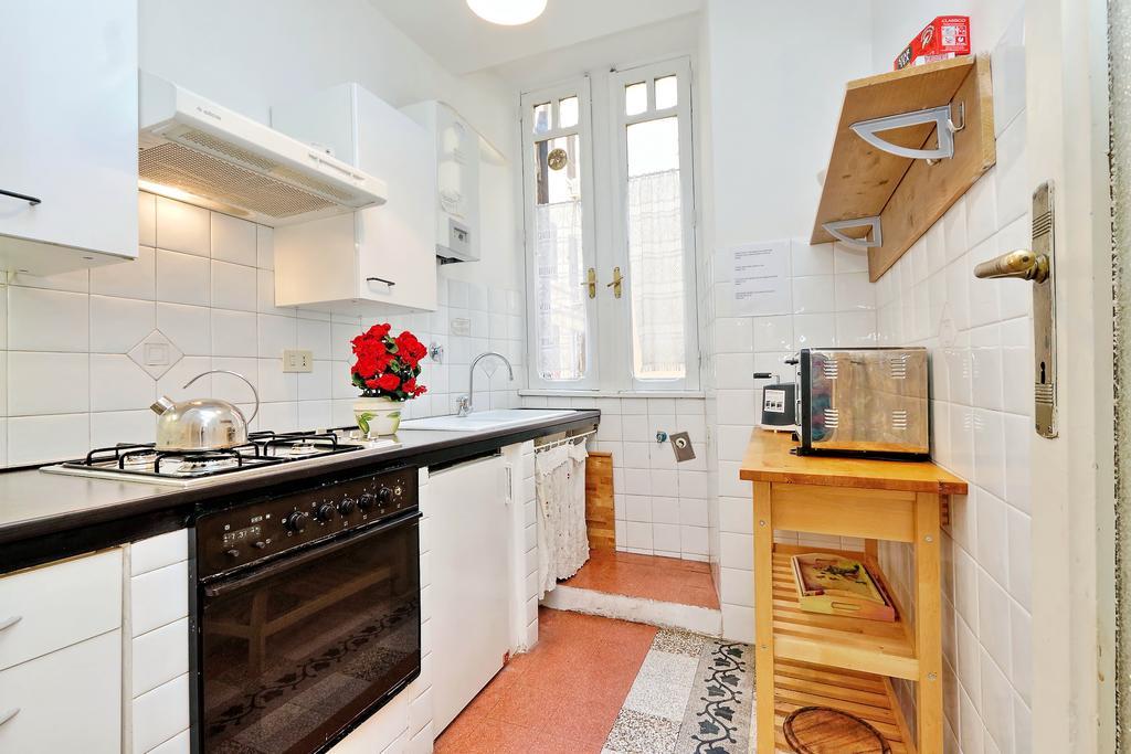 Unita Apartment Рим Екстериор снимка
