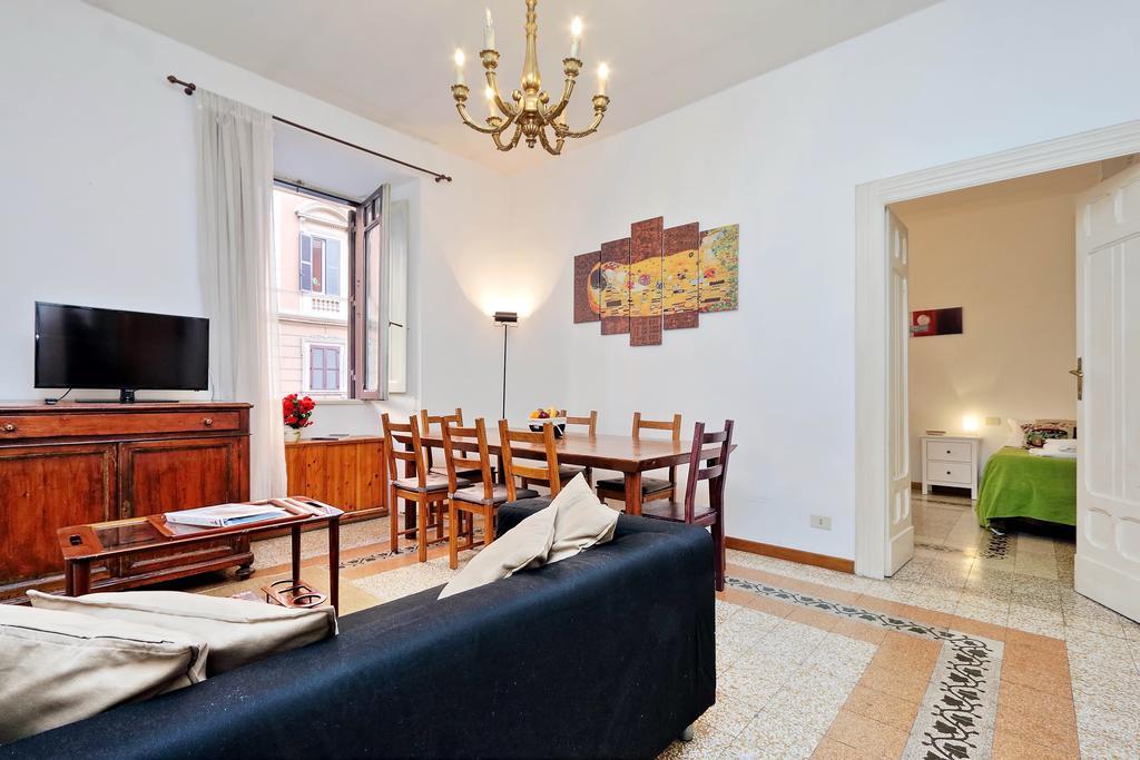 Unita Apartment Рим Екстериор снимка